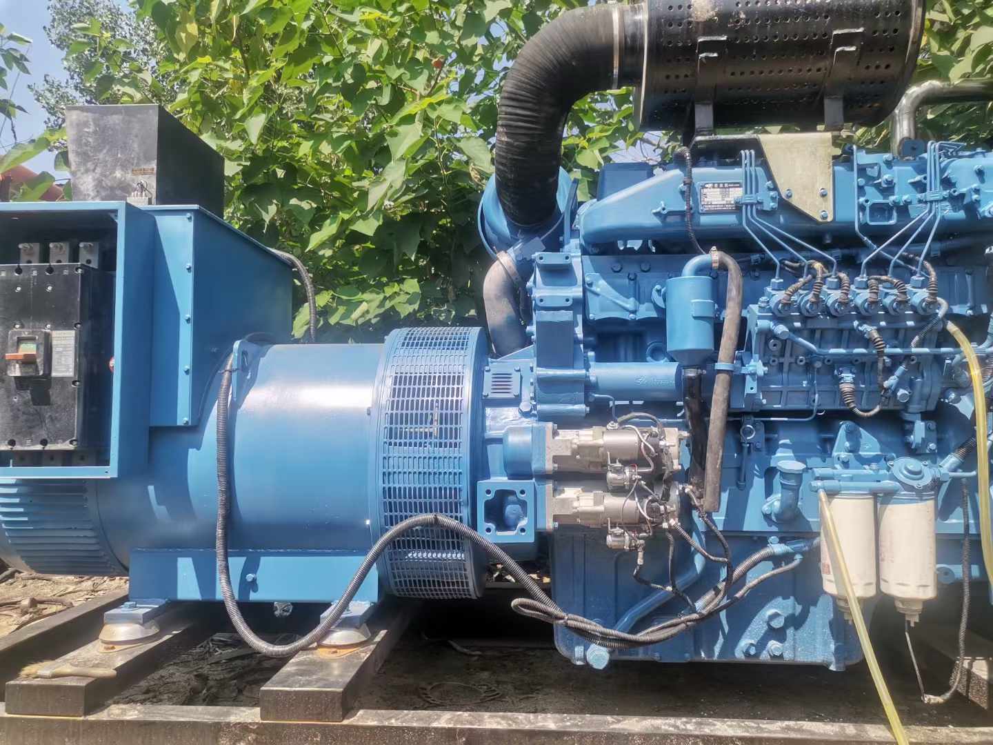 城北详细说明降低 800kW 柴油发电机输出电流波动的方法